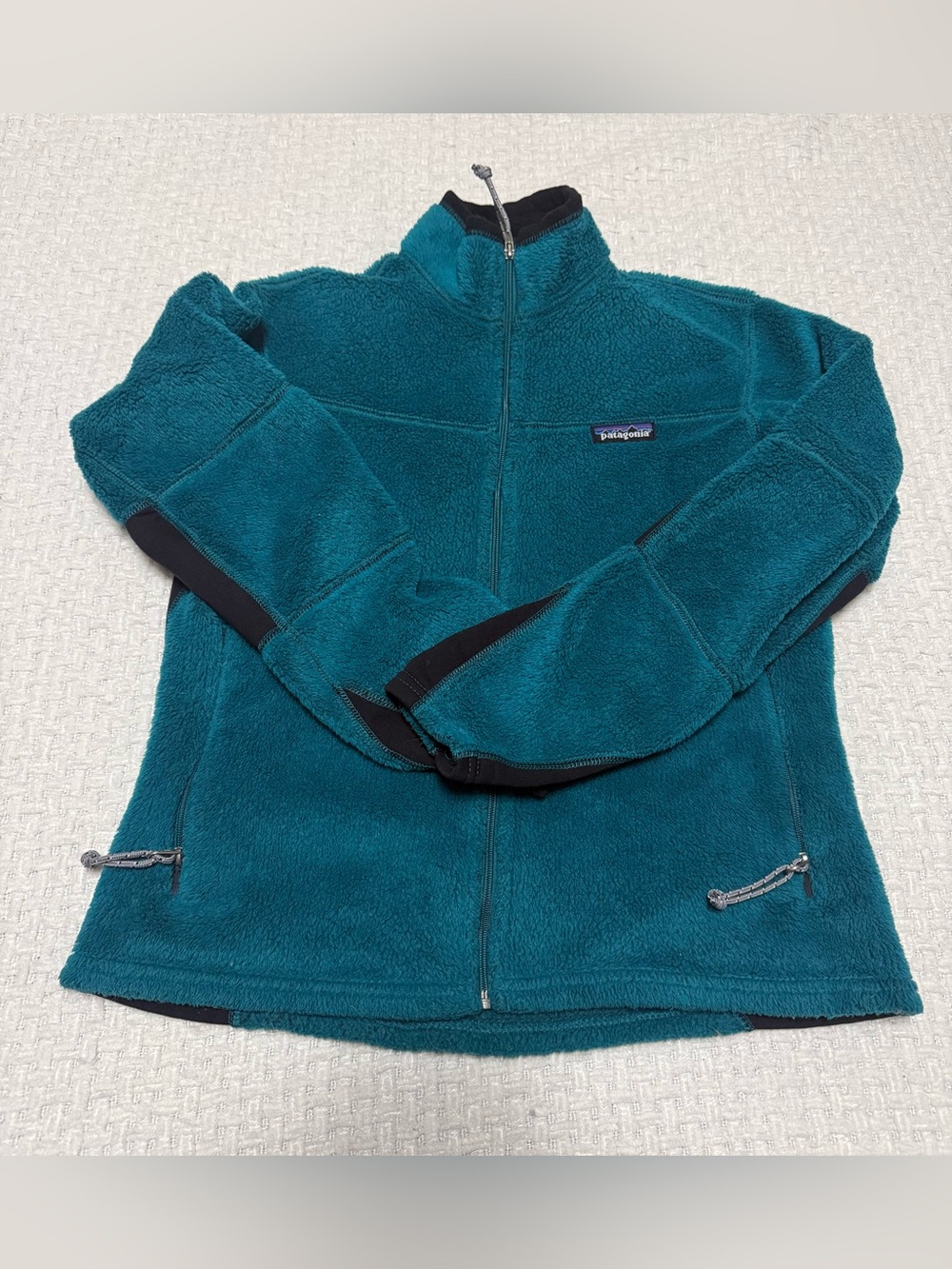 Vintage 1999 Patagonia R2 Regulator fleece jacket. Womens small.